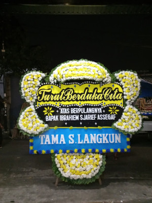 Papan Bunga Duka di Kilmury